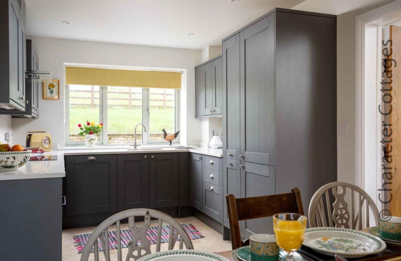 Flynn'S Barn Villa Aylworth Luaran gambar